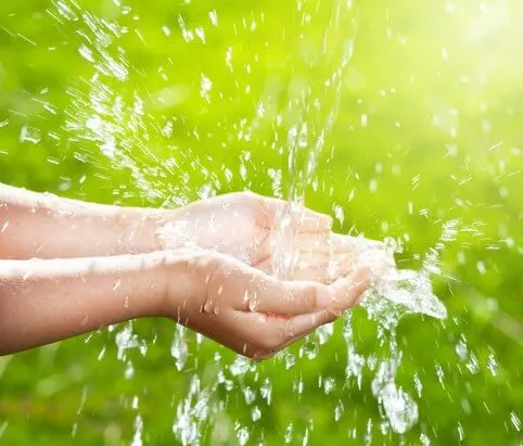 Drinking Water For Preppers: The Essential Emergency Supply